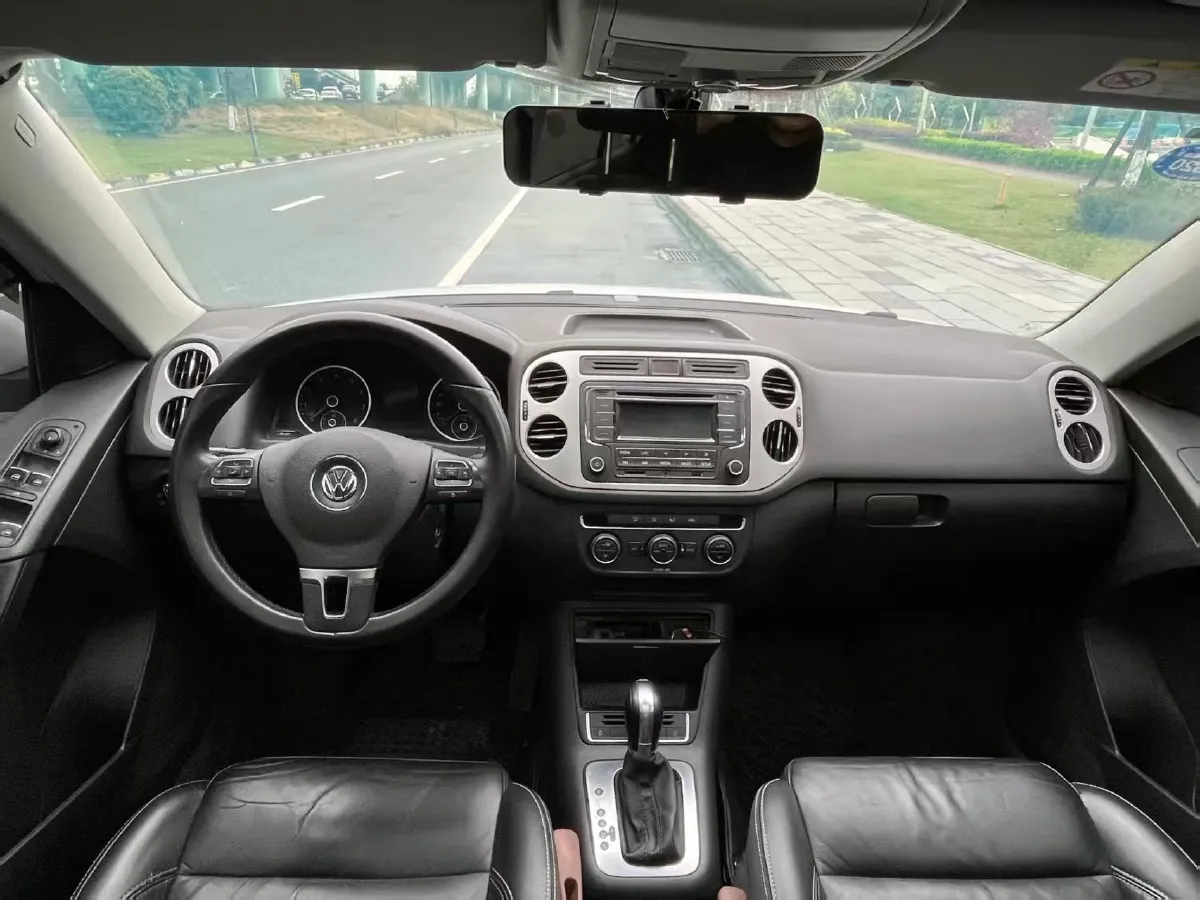 2017 Haval H9 2.0T 190HP L4 8AT,autocango,china used car exporter,china ev exporter,chinese used car exporter,chinese used ev exporter