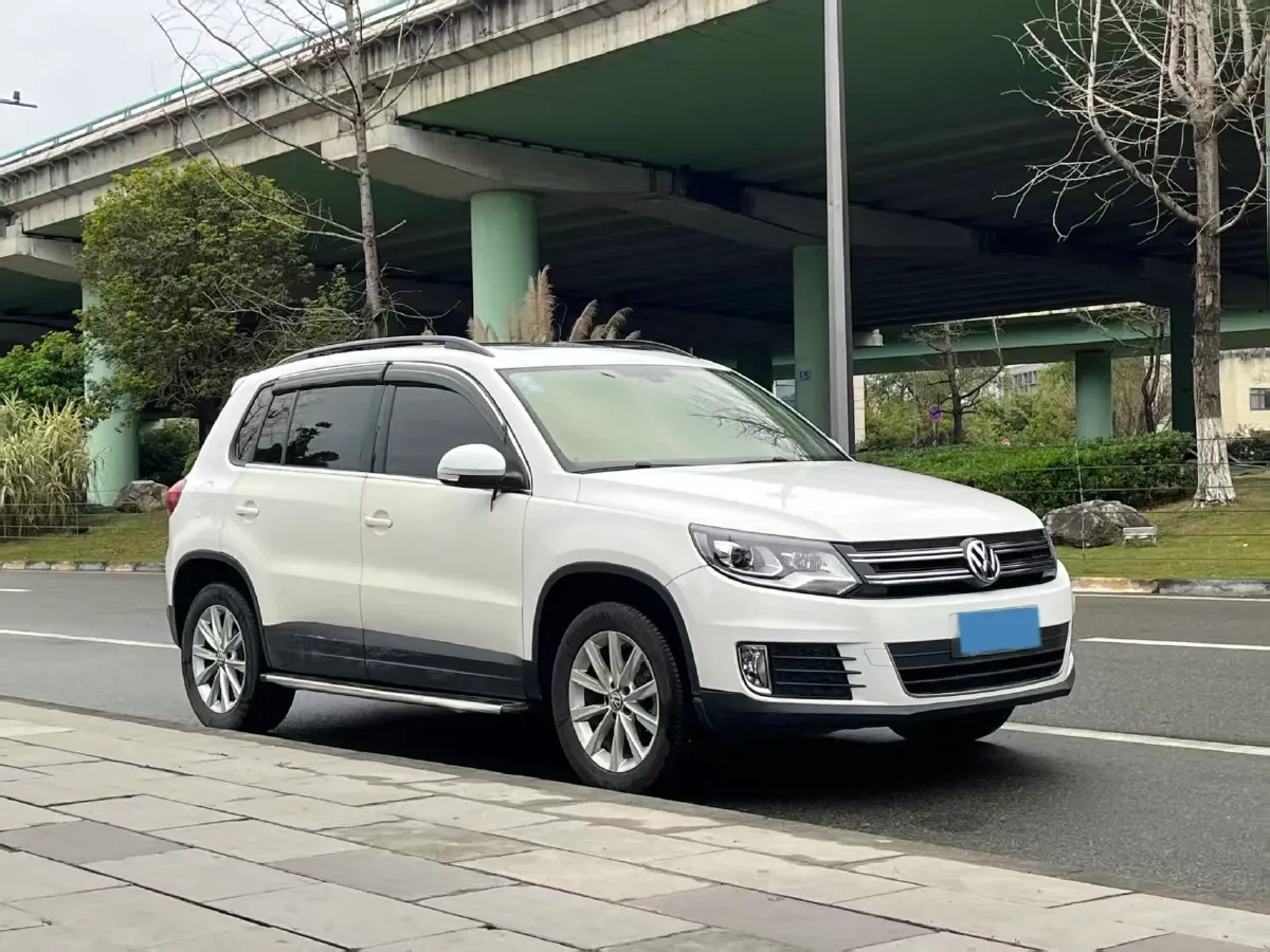 2017 Haval H9 2.0T 190HP L4 8AT,autocango,china used car exporter,china ev exporter,chinese used car exporter,chinese used ev exporter