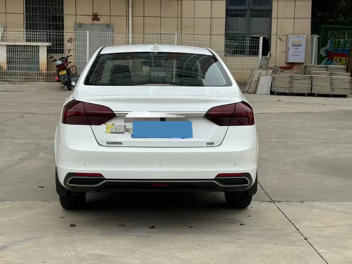2020 Geely Emgrand 1.5L 109HP L4 5MT,autocango,china used car exporter,china ev exporter,chinese used car exporter,chinese used ev exporter