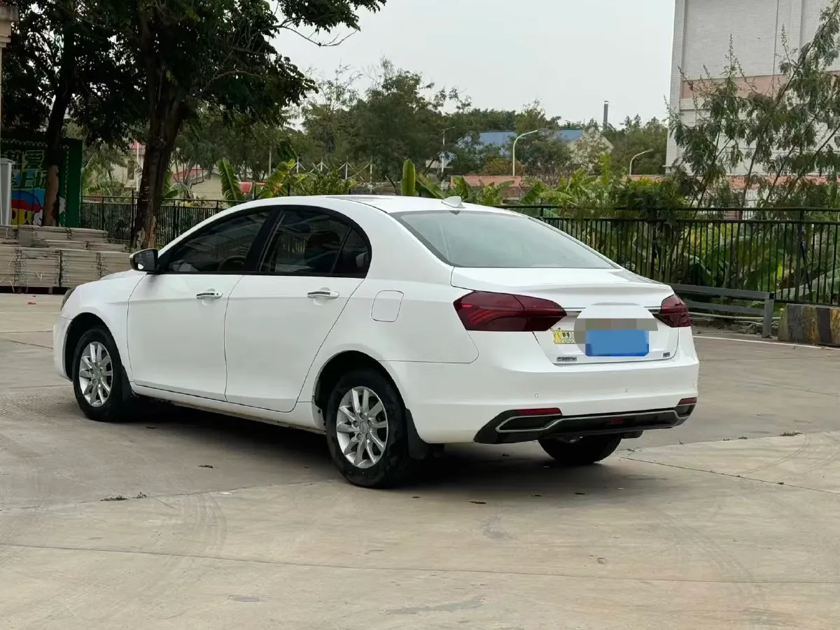 2020 Geely Emgrand 1.5L 109HP L4 5MT,autocango,china used car exporter,china ev exporter,chinese used car exporter,chinese used ev exporter