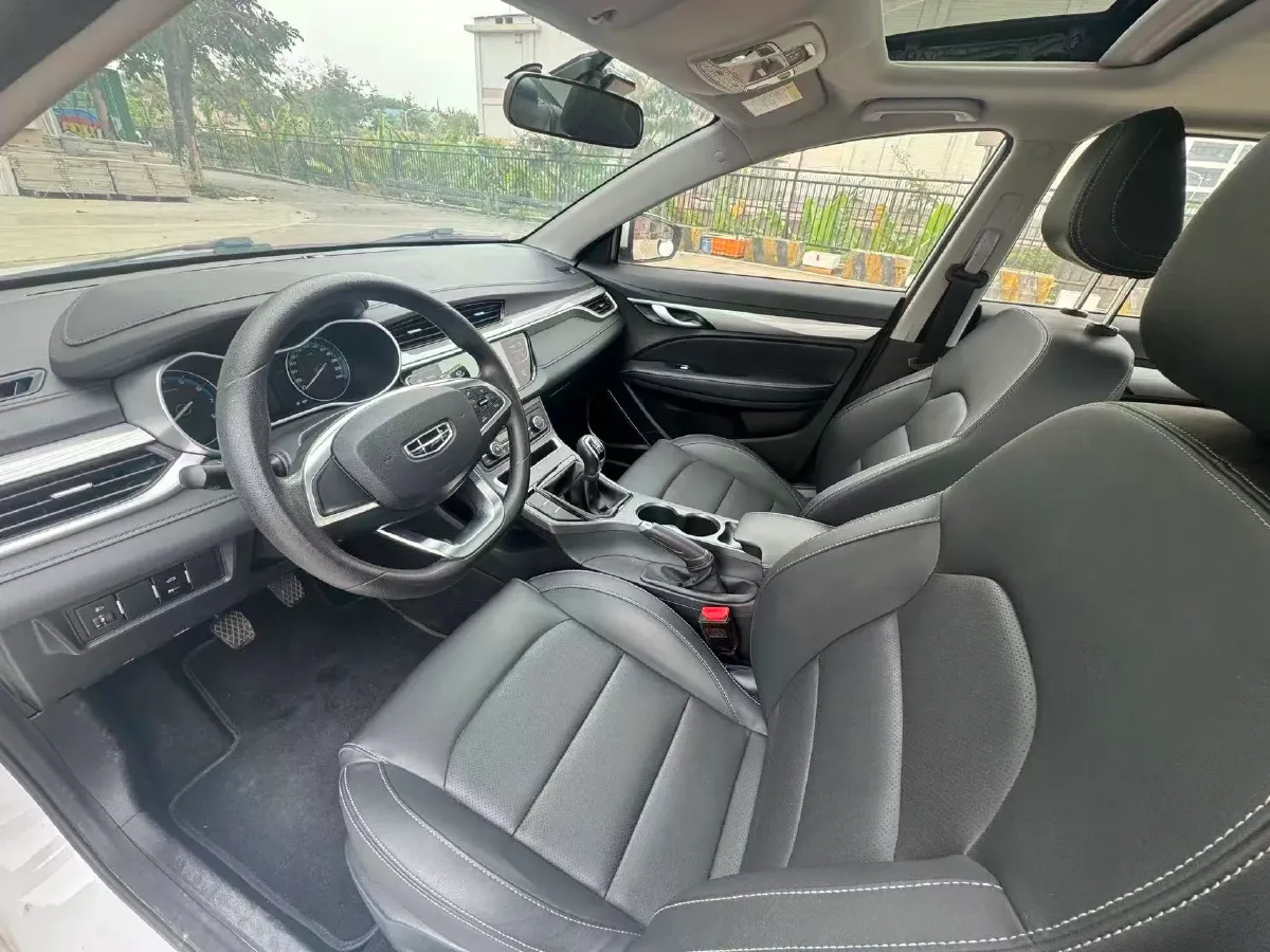 2020 Geely Emgrand 1.5L 109HP L4 5MT,autocango,china used car exporter,china ev exporter,chinese used car exporter,chinese used ev exporter