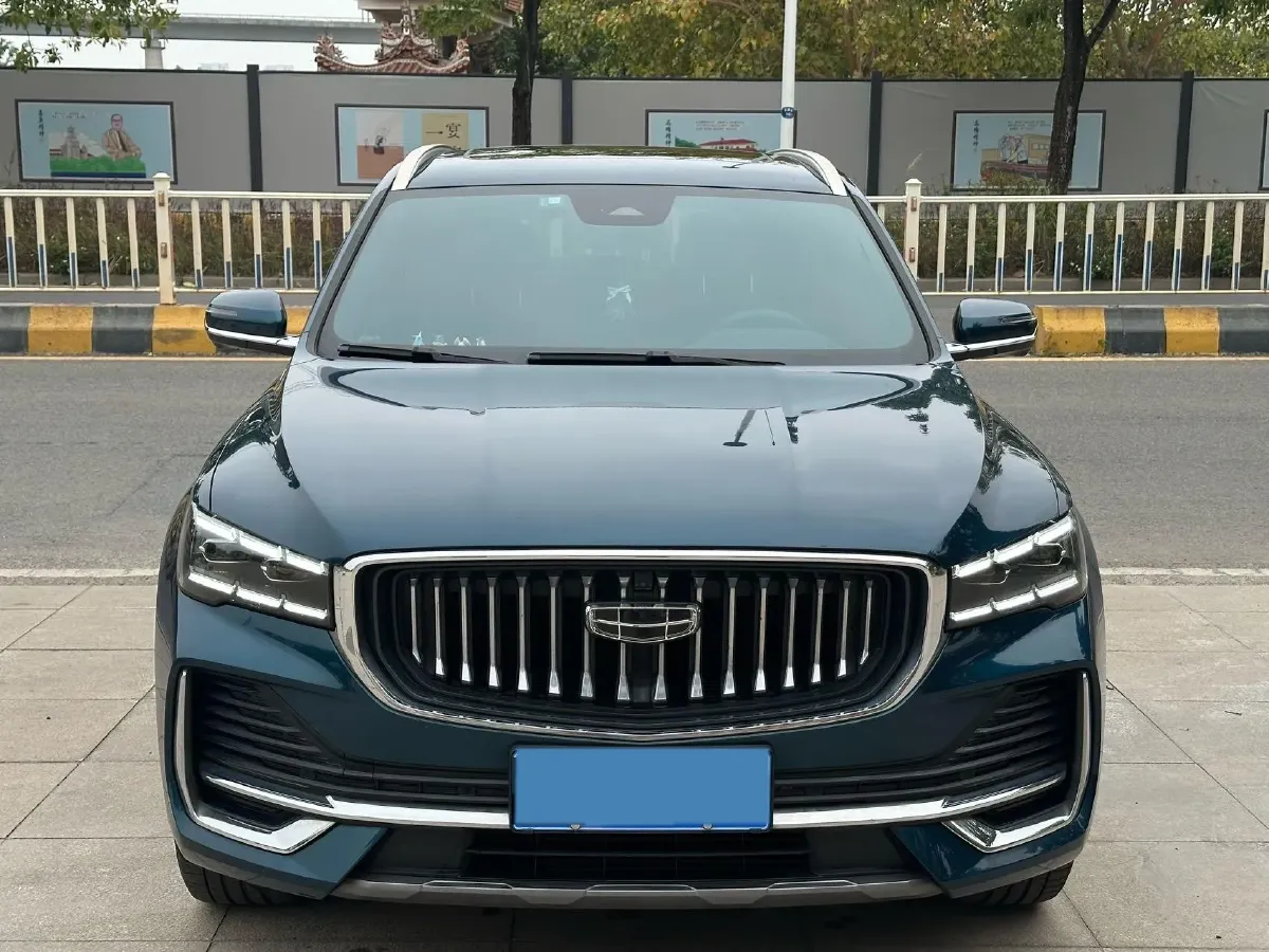 2021 Geely Monjaro 2.0T 218HP L4 7DCT,autocango,china used car exporter,china ev exporter,chinese used car exporter,chinese used ev exporter