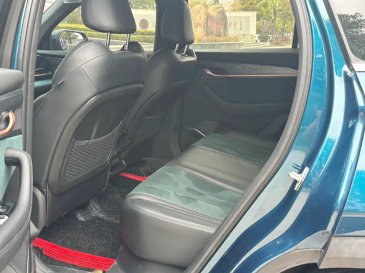 2021 Geely Monjaro 2.0T 218HP L4 7DCT,autocango,china used car exporter,china ev exporter,chinese used car exporter,chinese used ev exporter