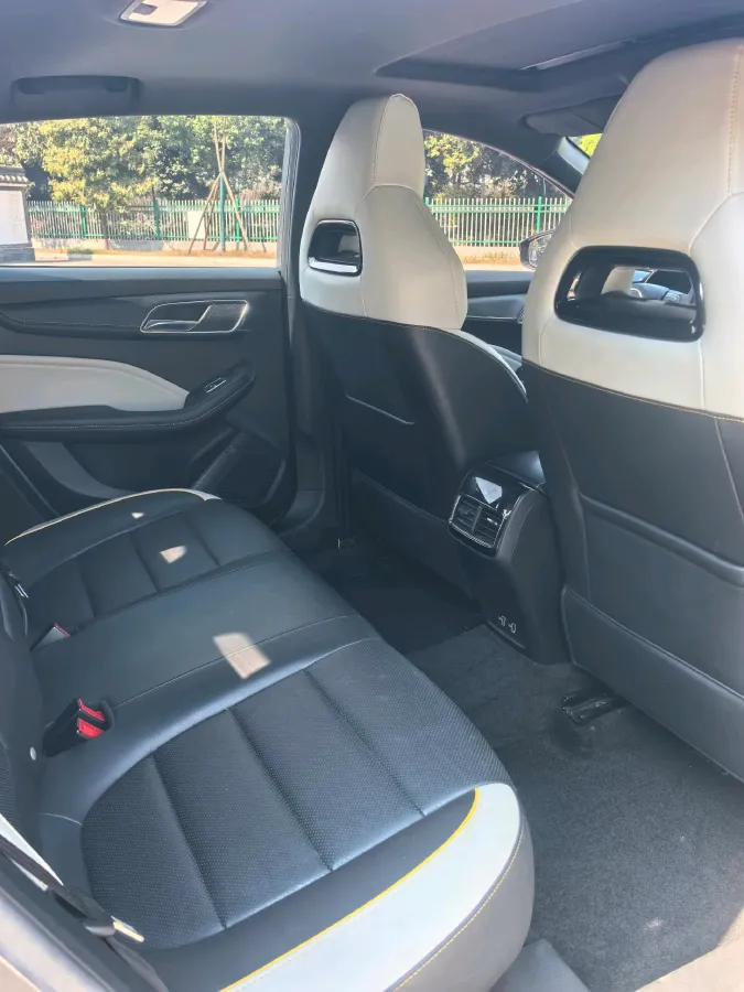 2021 MG MG6 1.5T 181HP L4 7DCT,autocango,china used car exporter,china ev exporter,chinese used car exporter,chinese used ev exporter