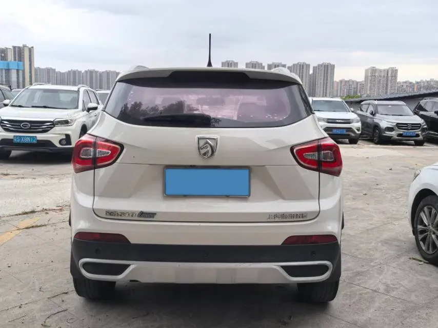 2017 BaoJun 310W 1.5L 105HP L4 6MT,autocango,china used car exporter,china ev exporter,chinese used car exporter,chinese used ev exporter