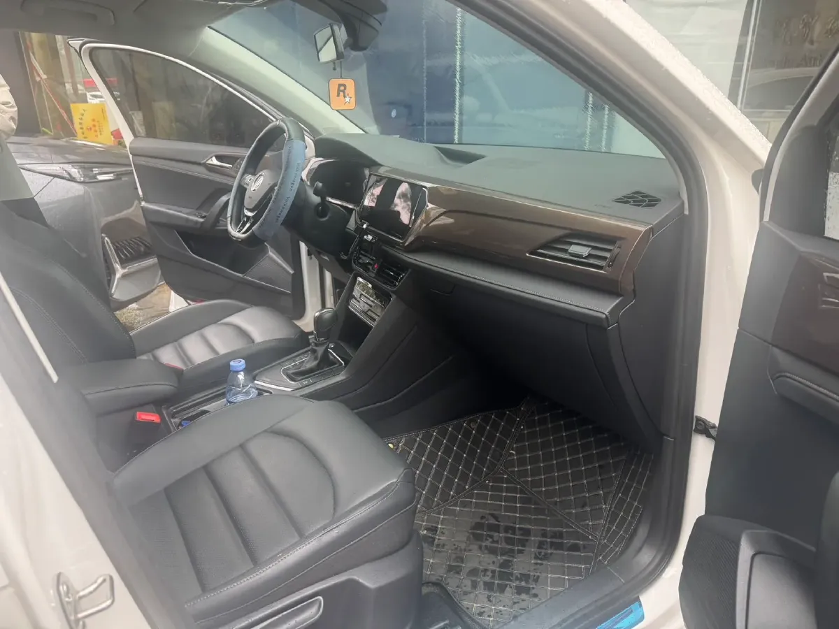 2022 MAXUS XinTu V90 2.0T 150HP L4 6AT,autocango,china used car exporter,china ev exporter,chinese used car exporter,chinese used ev exporter