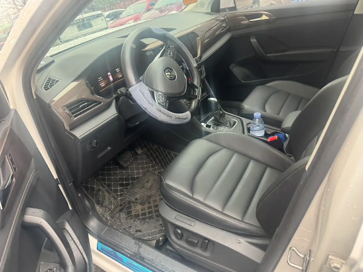 2022 MAXUS XinTu V90 2.0T 150HP L4 6AT,autocango,china used car exporter,china ev exporter,chinese used car exporter,chinese used ev exporter