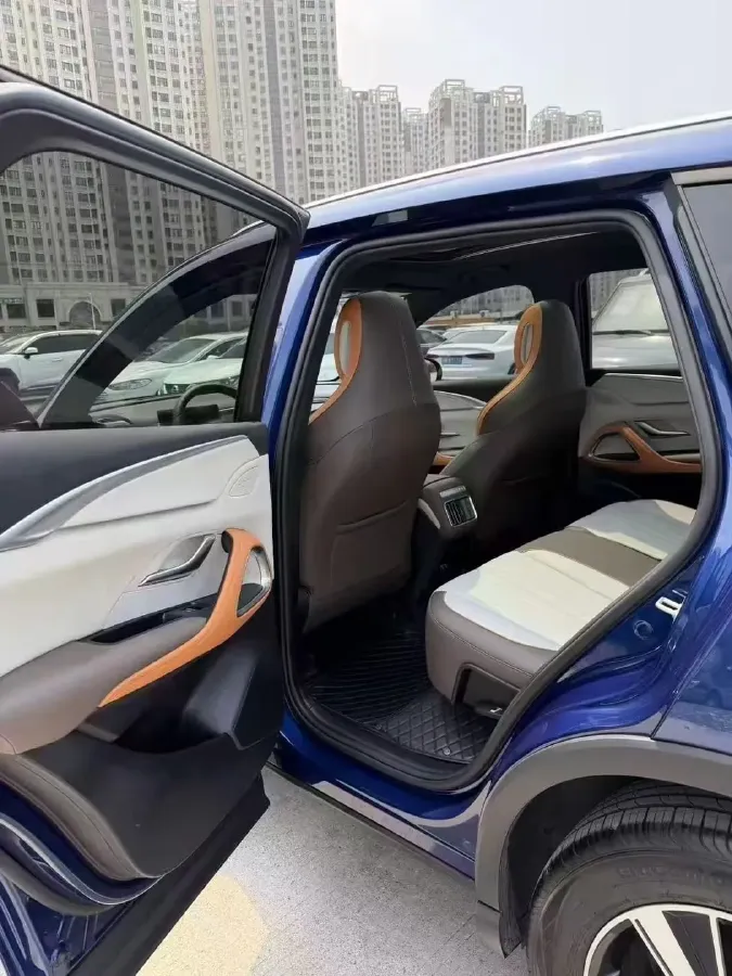2022 LYNK&CO 03 1.5T 180HP L3 7DCT,autocango,china used car exporter,china ev exporter,chinese used car exporter,chinese used ev exporter