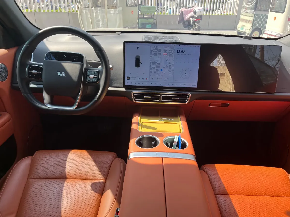 2023 Li L7 Range Extended 154HP REEV 40.9KWH,autocango,china used car exporter,china ev exporter,chinese used car exporter,chinese used ev exporter