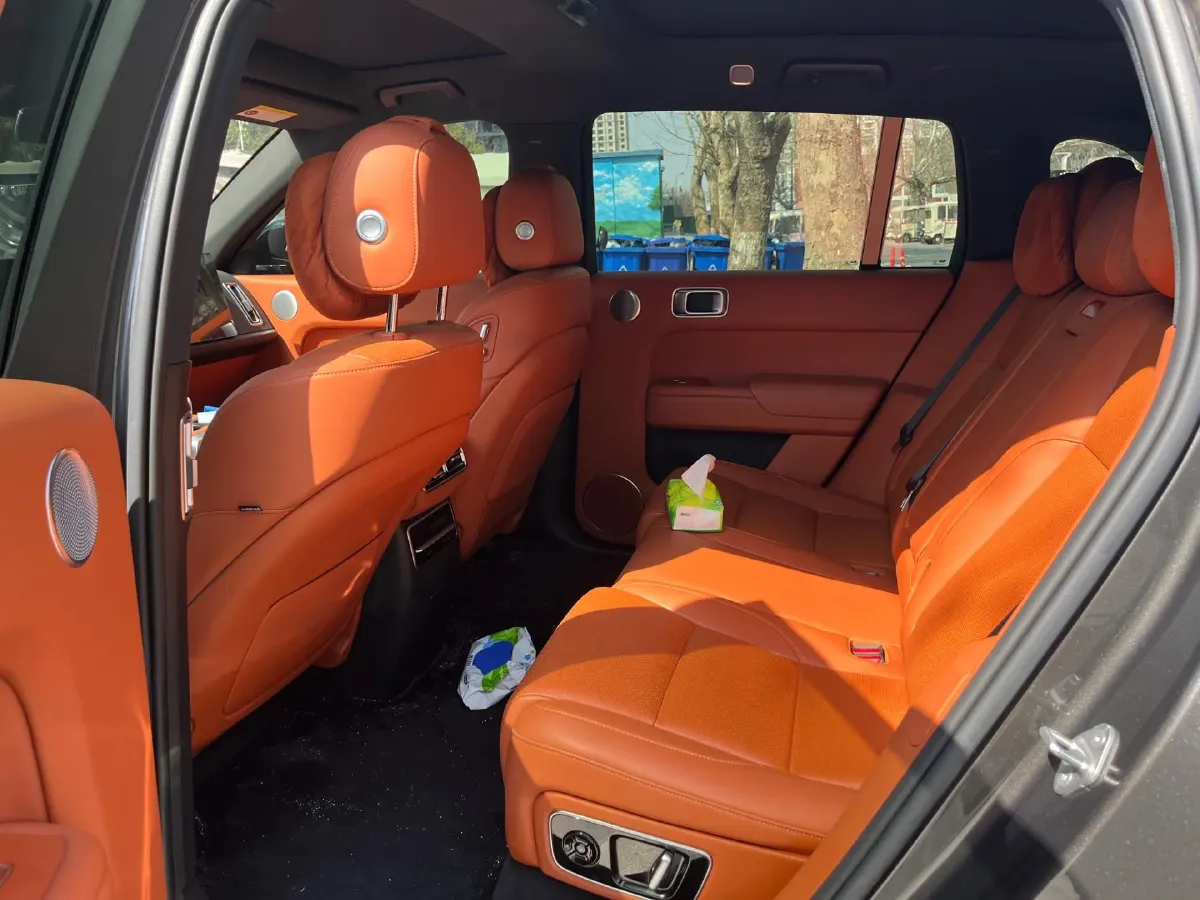 2023 Li L7 Range Extended 154HP REEV 40.9KWH,autocango,china used car exporter,china ev exporter,chinese used car exporter,chinese used ev exporter