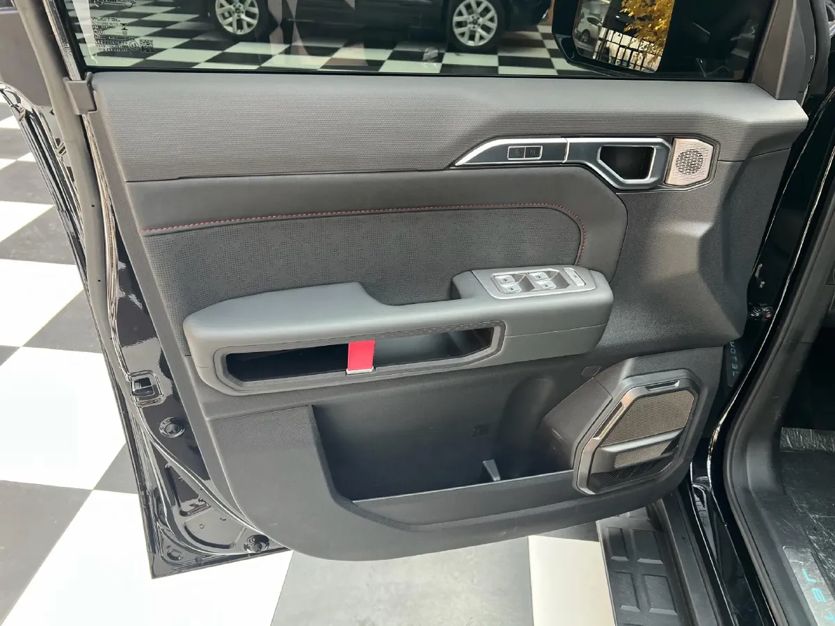 2024 Jetour ShanHai TravellerC-DM 1.5T 156HP L4 3DHT PHEV 26.7KWH,autocango,china used car exporter,china ev exporter,chinese used car exporter,chinese used ev exporter