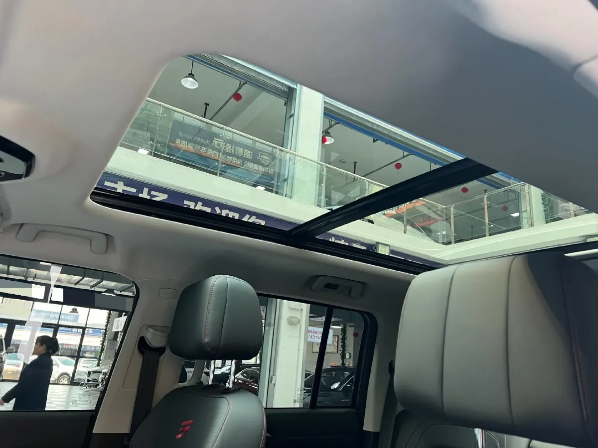 2024 Jetour ShanHai TravellerC-DM 1.5T 156HP L4 3DHT PHEV 26.7KWH,autocango,china used car exporter,china ev exporter,chinese used car exporter,chinese used ev exporter