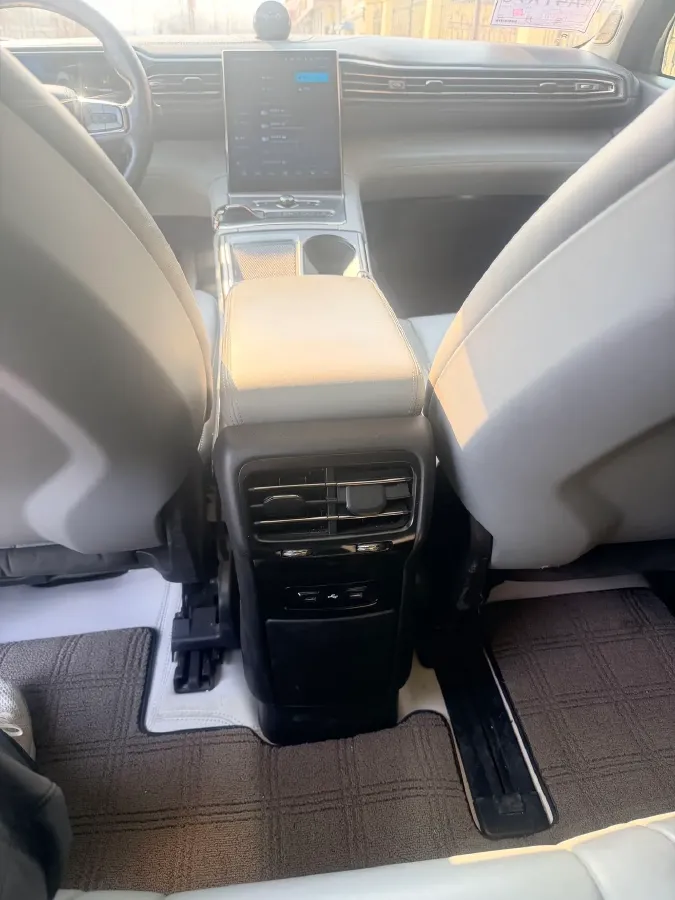 2019 NIO ES6 BEV 70KWH,autocango,china used car exporter,china ev exporter,chinese used car exporter,chinese used ev exporter