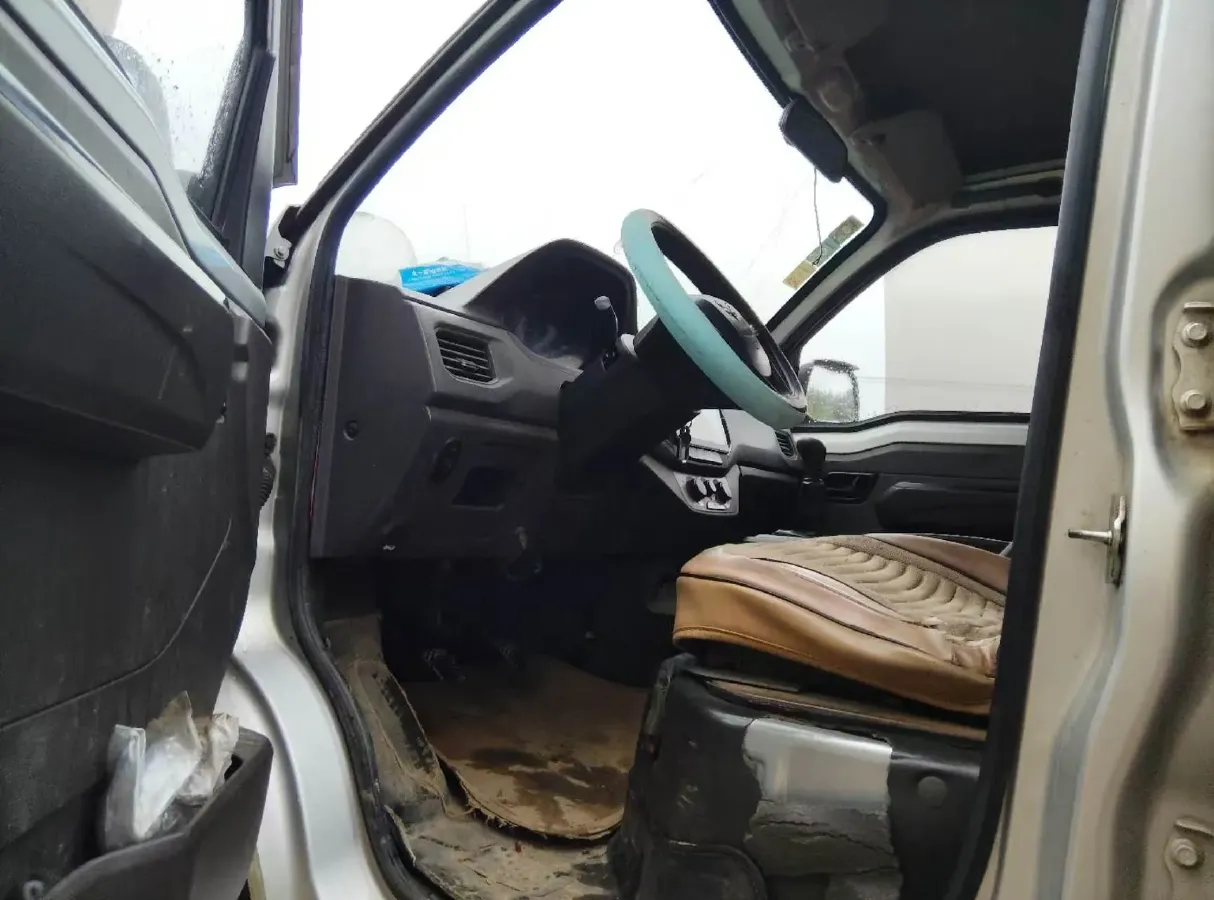 2019 WuLing RongGuang New Truck 1.5L 107HP L4 5MT,autocango,china used car exporter,china ev exporter,chinese used car exporter,chinese used ev exporter