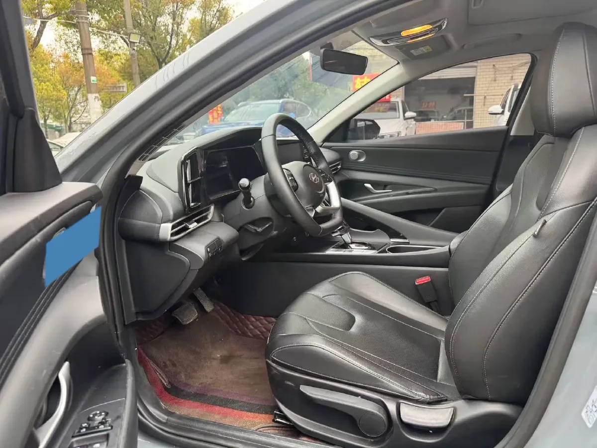 2022 Hyundai Elantra 1.5L 115HP L4 CVT,autocango,china used car exporter,china ev exporter,chinese used car exporter,chinese used ev exporter