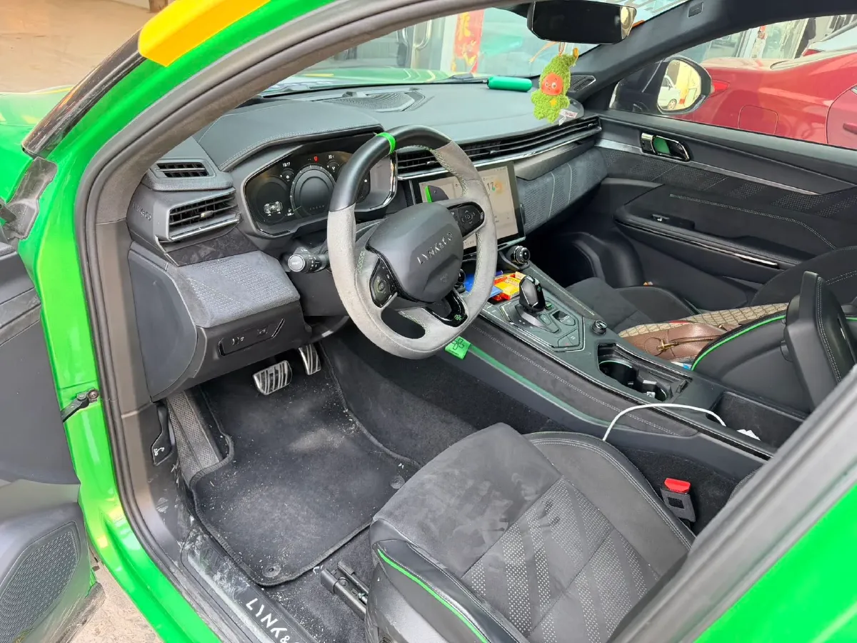 2022 LYNK&CO 05 2.0T 265HP L4 8AT,autocango,china used car exporter,china ev exporter,chinese used car exporter,chinese used ev exporter