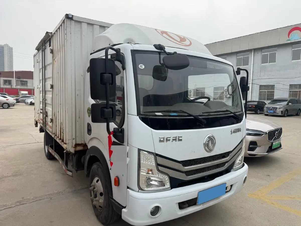 2008 Landwind X6 2.5T 143HP L4 5MT,autocango,china used car exporter,china ev exporter,chinese used car exporter,chinese used ev exporter