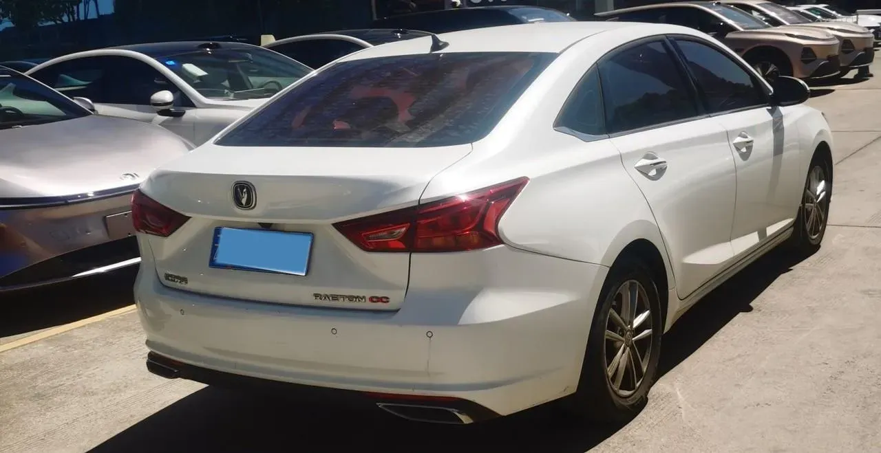 2018 FAW Senia R7 1.5T 150HP L4 5MT,autocango,china used car exporter,china ev exporter,chinese used car exporter,chinese used ev exporter