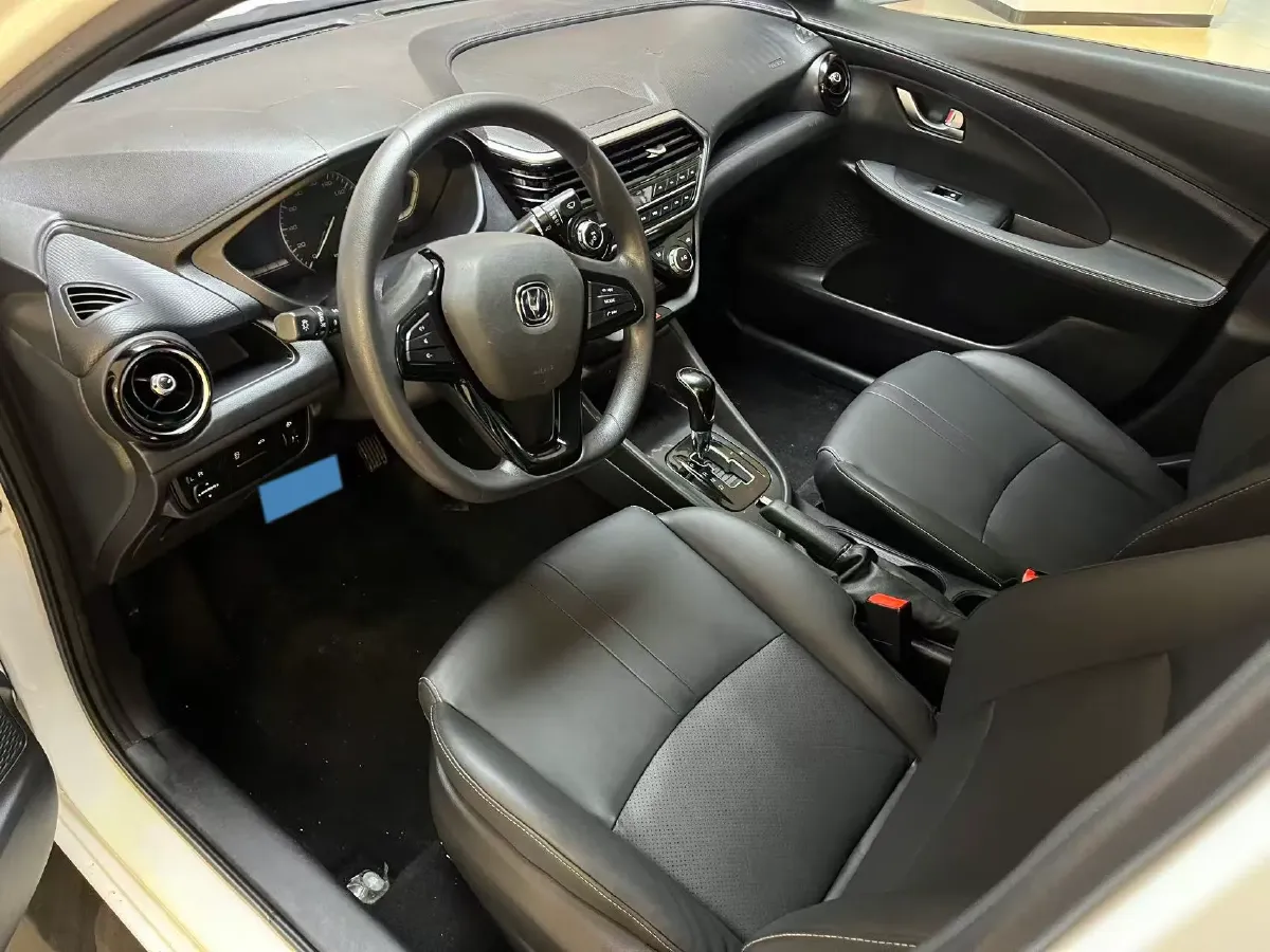 2019 ChangAn Alsvin 1.5L 107HP L4 5DCT,autocango,china used car exporter,china ev exporter,chinese used car exporter,chinese used ev exporter