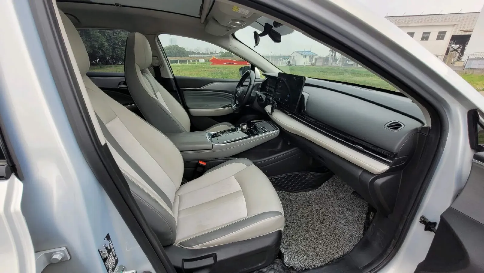 2022 ChangAn Oshan Z6 1.5T 170HP L4 6TCT PHEV 28.4KWH,autocango,china used car exporter,china ev exporter,chinese used car exporter,chinese used ev exporter