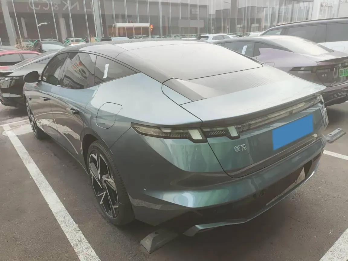 2024 Luxeed S7 BEV 100KWH,autocango,china used car exporter,china ev exporter,chinese used car exporter,chinese used ev exporter