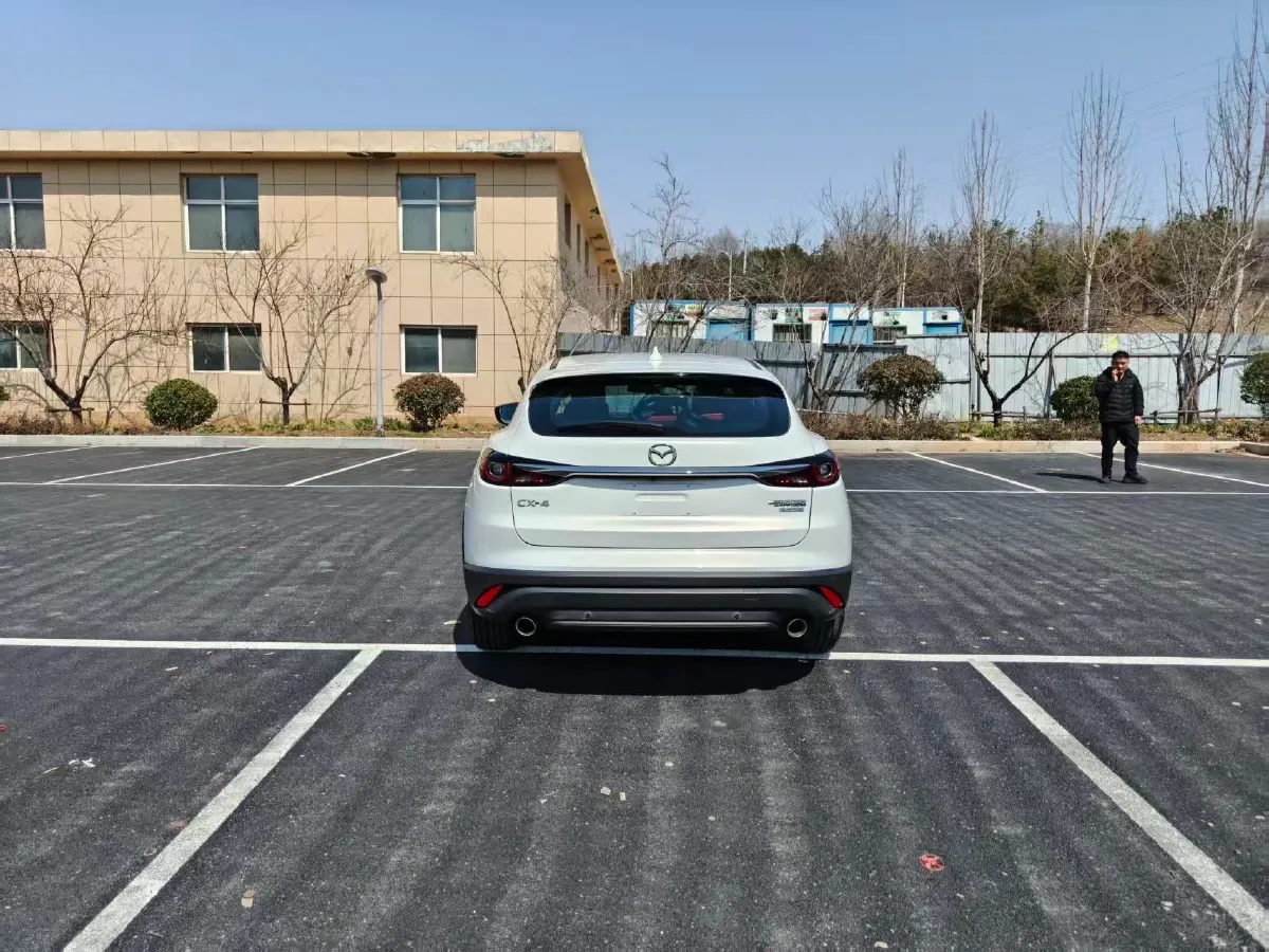 2020 Mazda CX-4 2.0L 158HP L4 6AT,autocango,china used car exporter,china ev exporter,chinese used car exporter,chinese used ev exporter