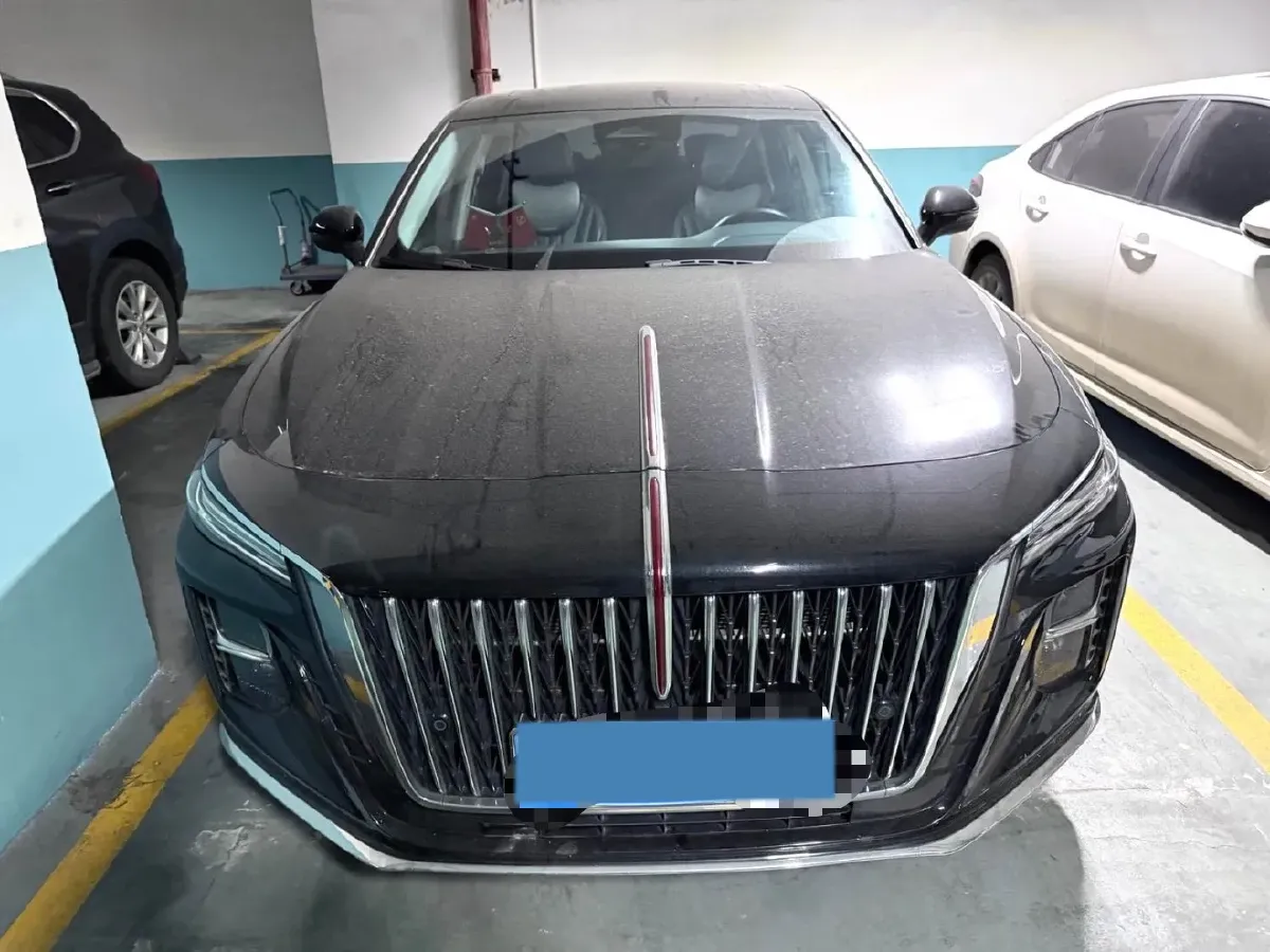2025 HongQi H5 1.5T 169HP L4 1DHT Hybrid,autocango,china used car exporter,china ev exporter,chinese used car exporter,chinese used ev exporter