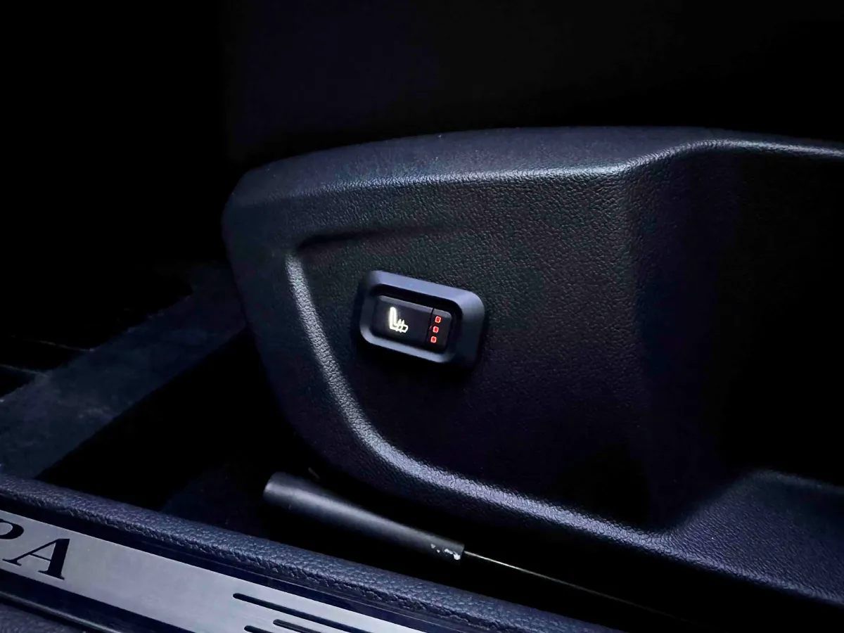 2021 Volkswagen Bora 1.5L 113HP L4 6AT,autocango,china used car exporter,china ev exporter,chinese used car exporter,chinese used ev exporter