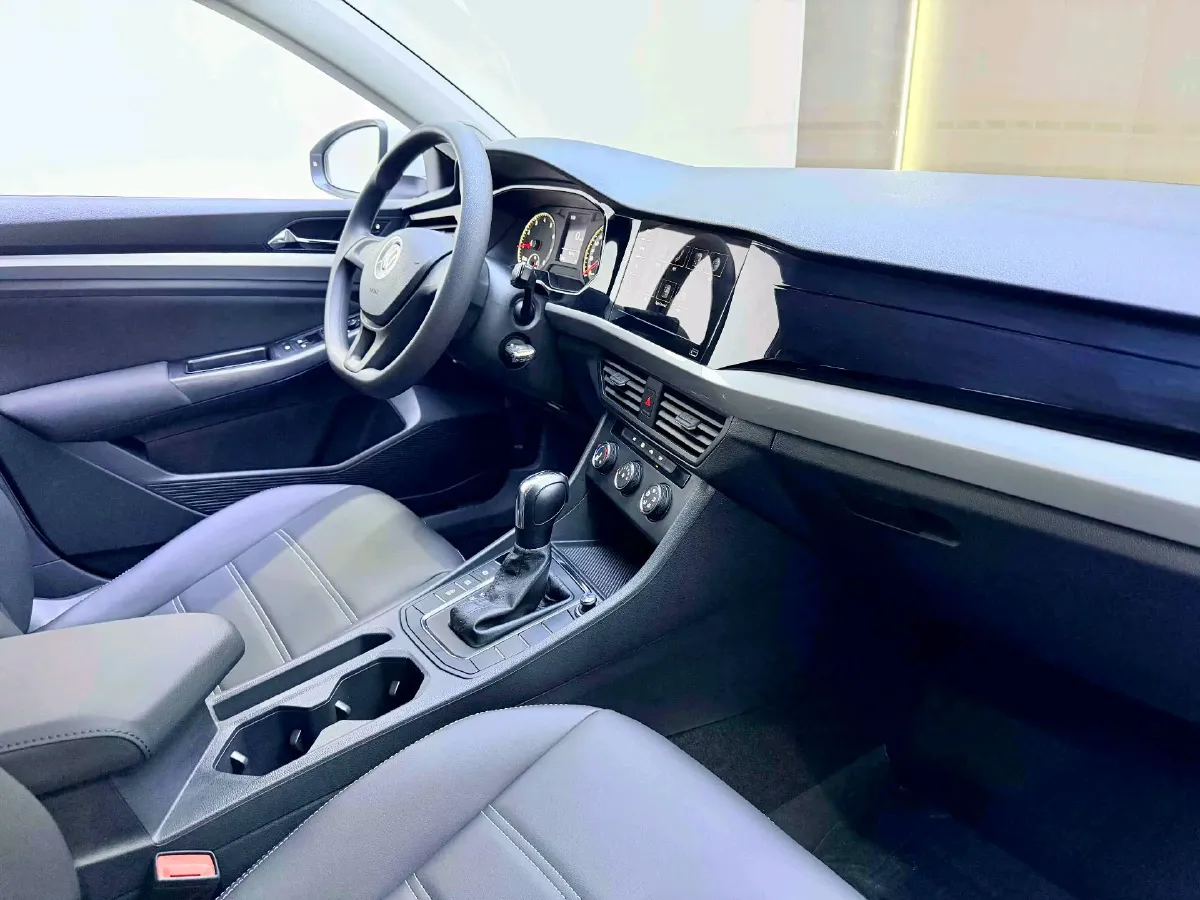 2021 Volkswagen Bora 1.5L 113HP L4 6AT,autocango,china used car exporter,china ev exporter,chinese used car exporter,chinese used ev exporter