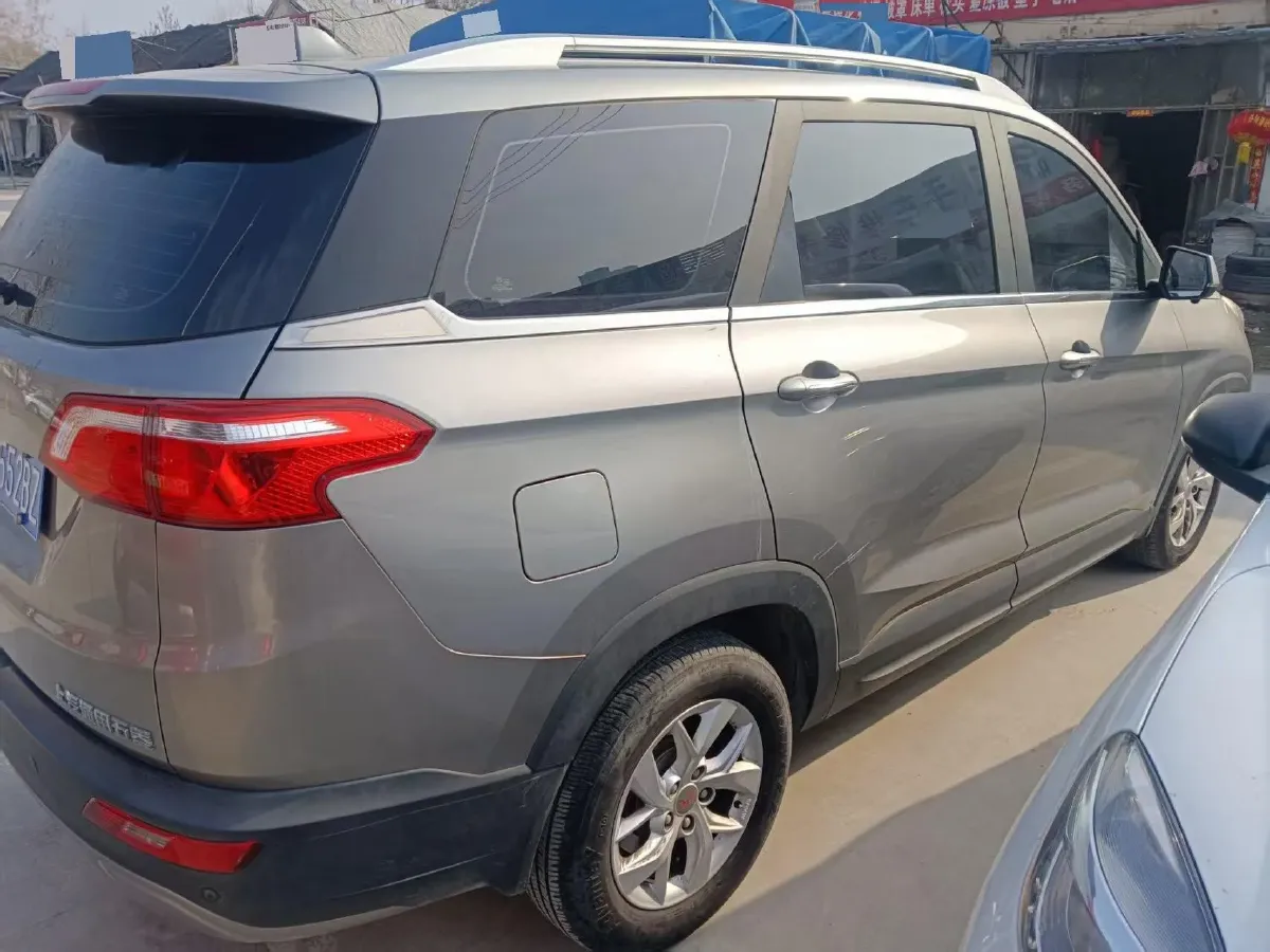 2018 WuLing HongGuang S3 1.5L 112HP L4 6MT,autocango,china used car exporter,china ev exporter,chinese used car exporter,chinese used ev exporter
