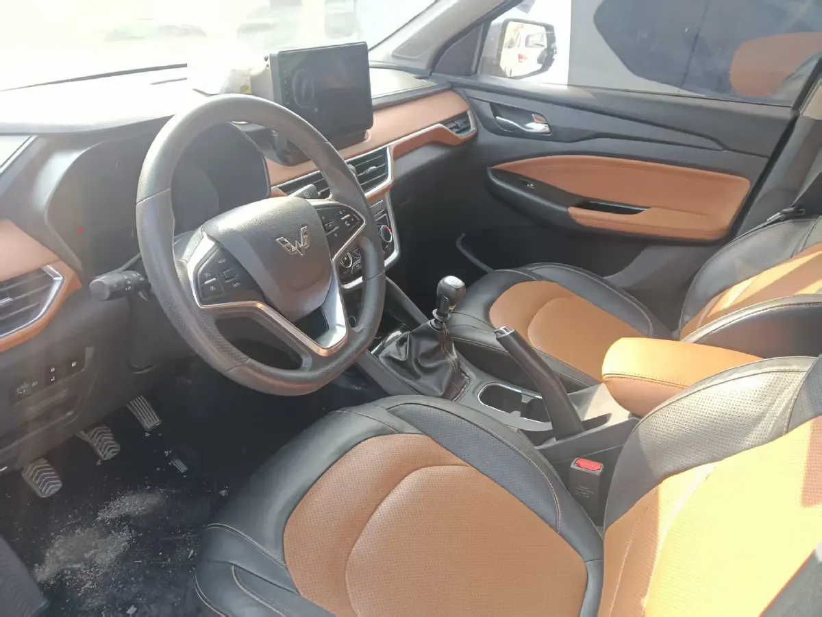 2018 WuLing HongGuang S3 1.5L 112HP L4 6MT,autocango,china used car exporter,china ev exporter,chinese used car exporter,chinese used ev exporter