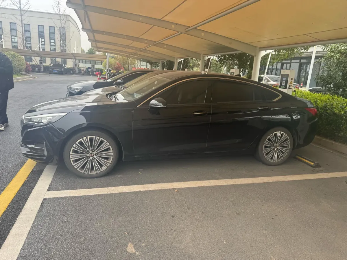 2022 HongQi H5 1.5T 169HP L4 7DCT,autocango,china used car exporter,china ev exporter,chinese used car exporter,chinese used ev exporter