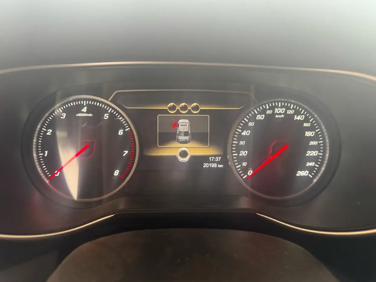 2022 HongQi H5 1.5T 169HP L4 7DCT,autocango,china used car exporter,china ev exporter,chinese used car exporter,chinese used ev exporter