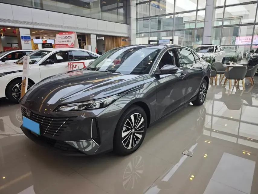 2025 ChangAn EadoPHEV 1.5L 98HP L4 E-CVT PHEV,autocango,china used car exporter,china ev exporter,chinese used car exporter,chinese used ev exporter