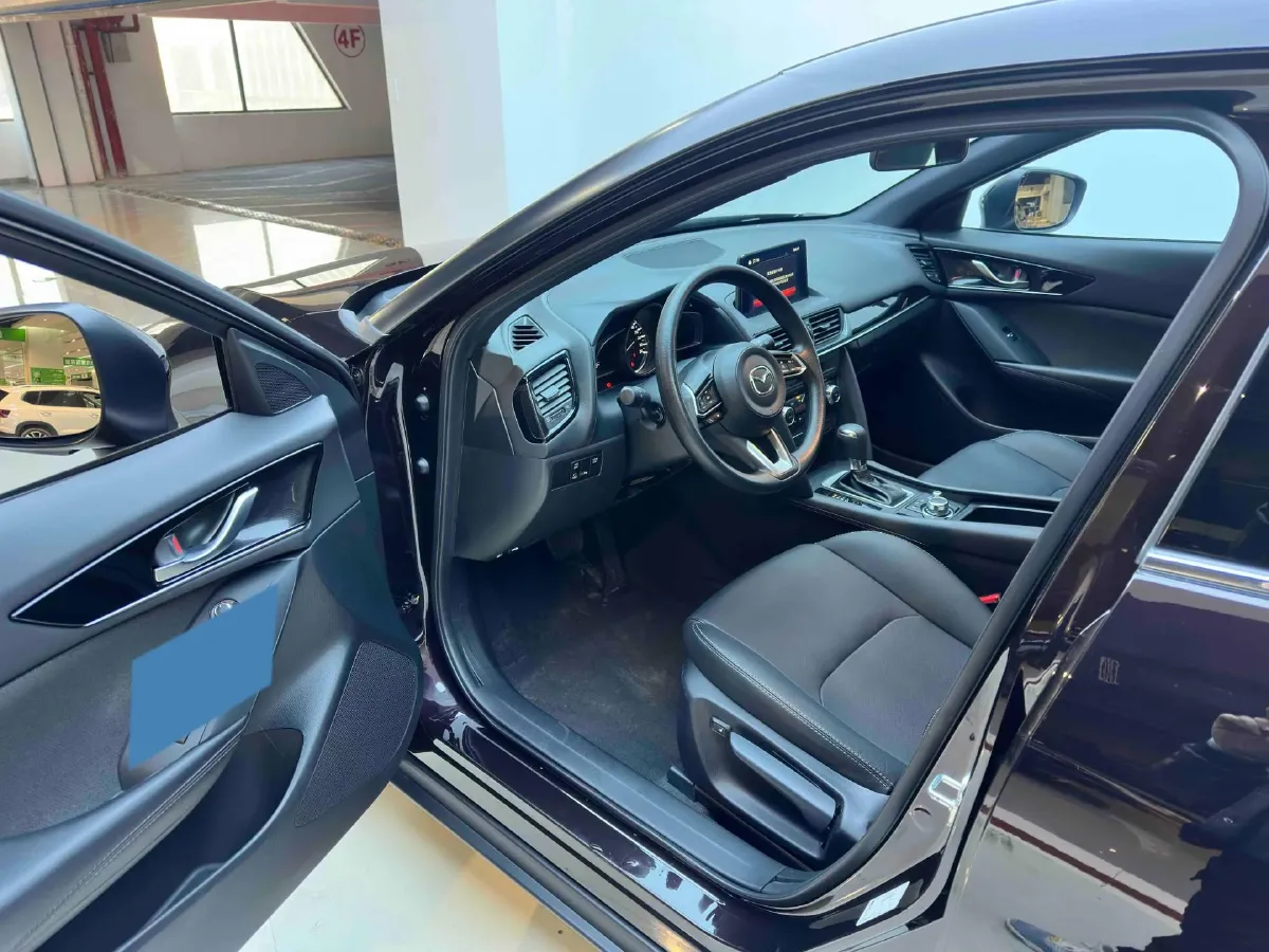 2021 Mazda CX-4 2.0L 158HP L4 6AT,autocango,china used car exporter,china ev exporter,chinese used car exporter,chinese used ev exporter