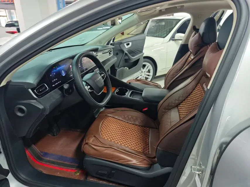 2025 Roewe D7 1.5L 112HP L4 1DHT PHEV 19.7KWH,autocango,china used car exporter,china ev exporter,chinese used car exporter,chinese used ev exporter