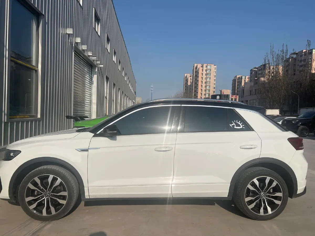 2021 Volkswagen T-Roc 1.4T 150HP L4 7DCT,autocango,china used car exporter,china ev exporter,chinese used car exporter,chinese used ev exporter