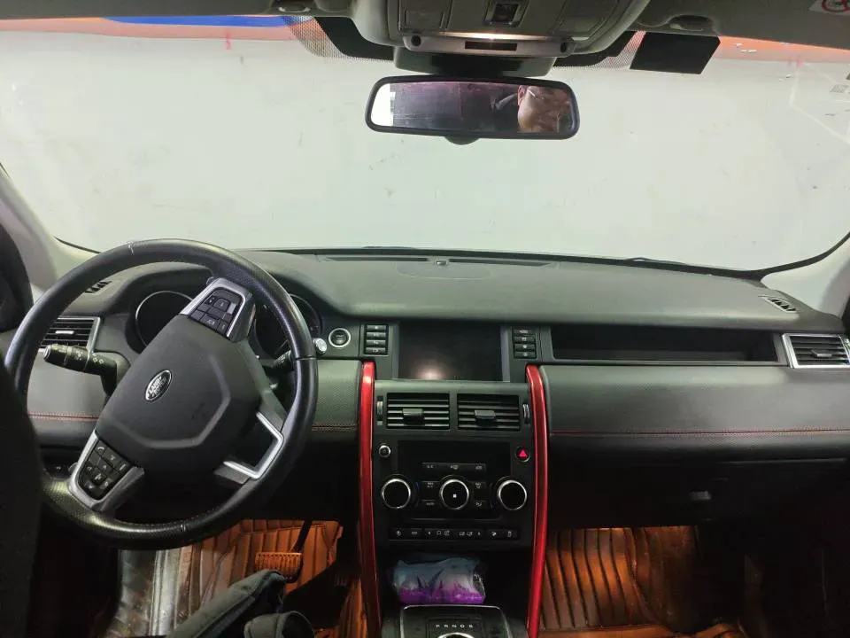 2019 Land Rover Discovery Sport 2.0T 241HP L4 9AT,autocango,china used car exporter,china ev exporter,chinese used car exporter,chinese used ev exporter