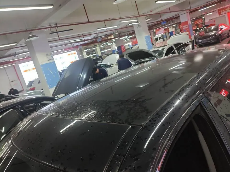 2019 Land Rover Discovery Sport 2.0T 241HP L4 9AT,autocango,china used car exporter,china ev exporter,chinese used car exporter,chinese used ev exporter