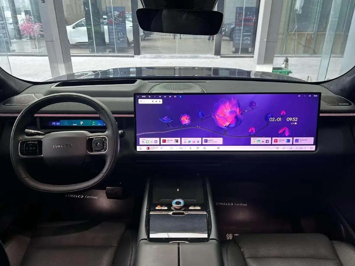 2025 LYNK&CO 900 2.0T 254HP L4 3DHT PHEV,autocango,china used car exporter,china ev exporter,chinese used car exporter,chinese used ev exporter