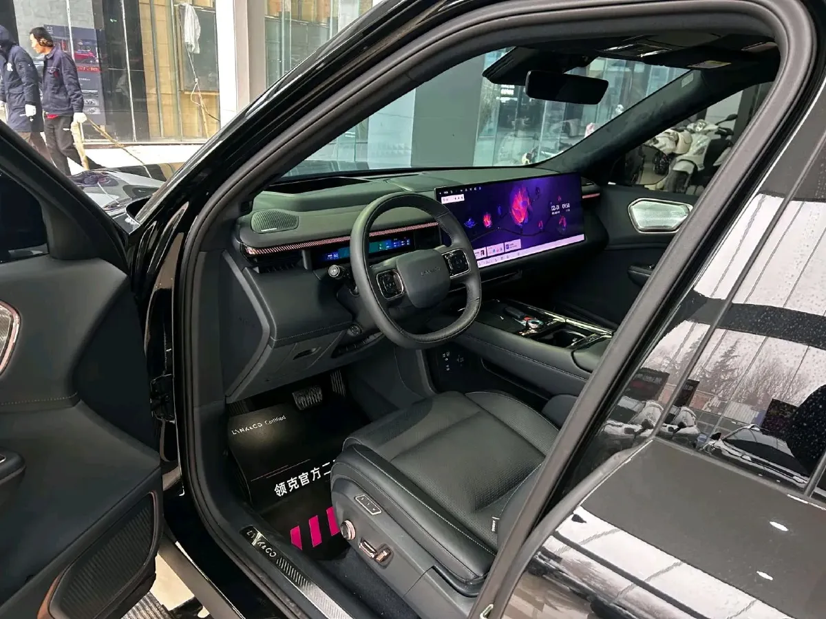 2025 LYNK&CO 900 2.0T 254HP L4 3DHT PHEV,autocango,china used car exporter,china ev exporter,chinese used car exporter,chinese used ev exporter