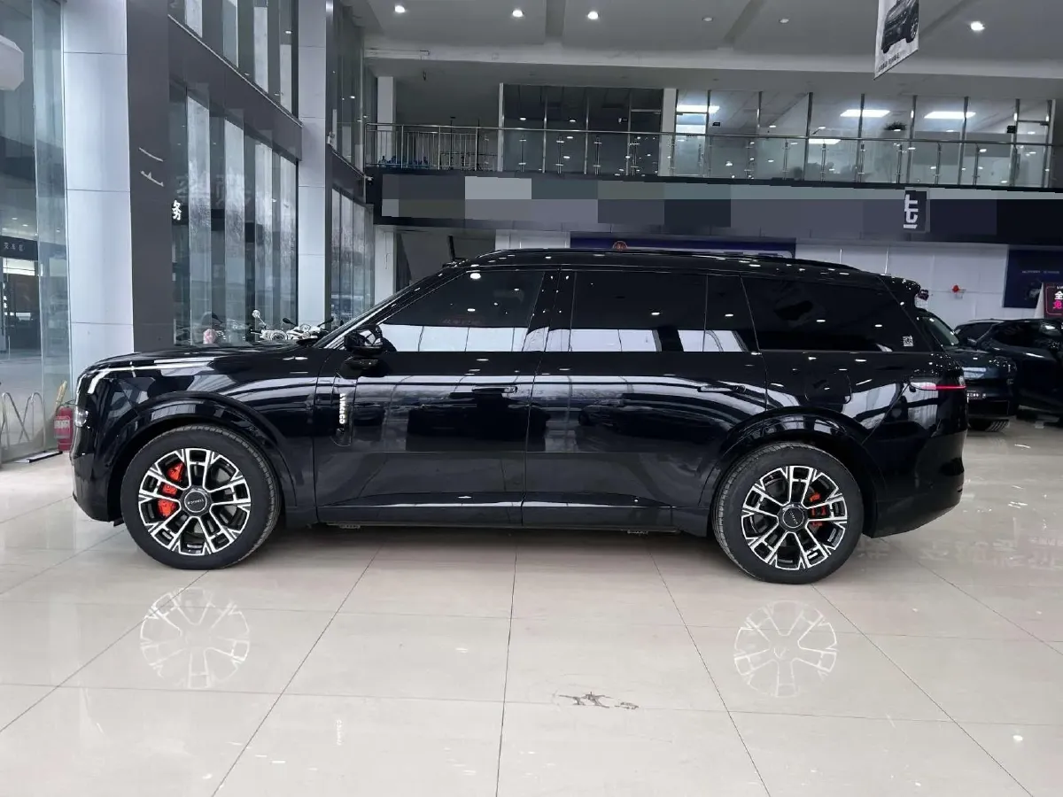 2025 LYNK&CO 900 2.0T 254HP L4 3DHT PHEV,autocango,china used car exporter,china ev exporter,chinese used car exporter,chinese used ev exporter