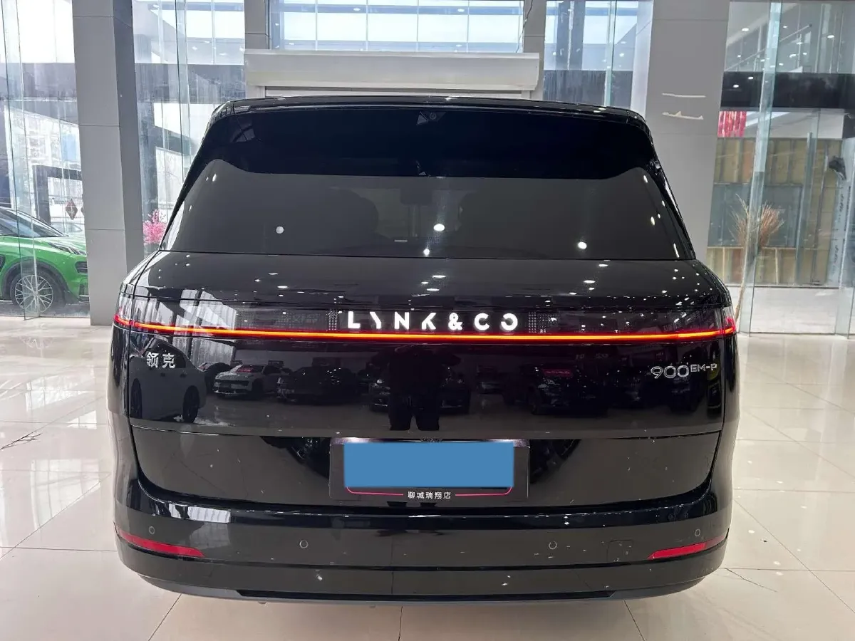 2025 LYNK&CO 900 2.0T 254HP L4 3DHT PHEV,autocango,china used car exporter,china ev exporter,chinese used car exporter,chinese used ev exporter