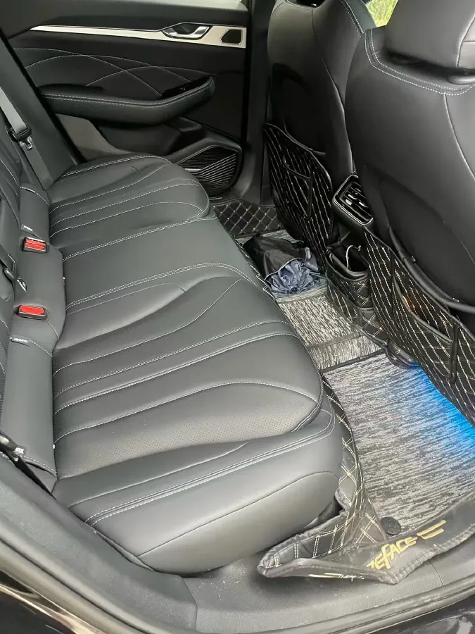 2026 Geely Preface 1.5T 181HP L4 7DCT,autocango,china used car exporter,china ev exporter,chinese used car exporter,chinese used ev exporter