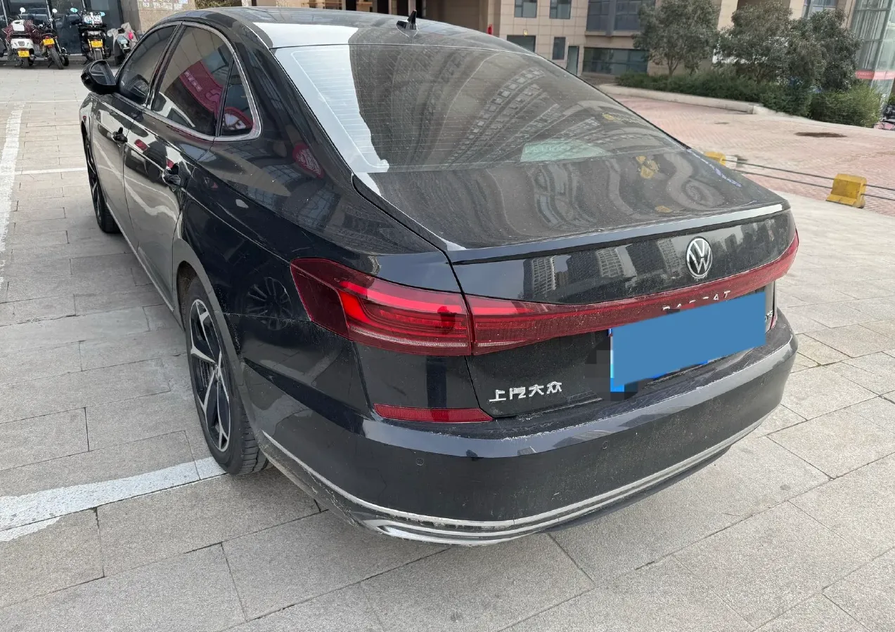 2025 Volkswagen Passat 2.0T 220HP L4 7DCT,autocango,china used car exporter,china ev exporter,chinese used car exporter,chinese used ev exporter
