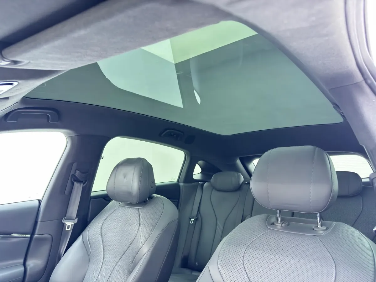 2025 Xpeng G7 BEV,autocango,china used car exporter,china ev exporter,chinese used car exporter,chinese used ev exporter