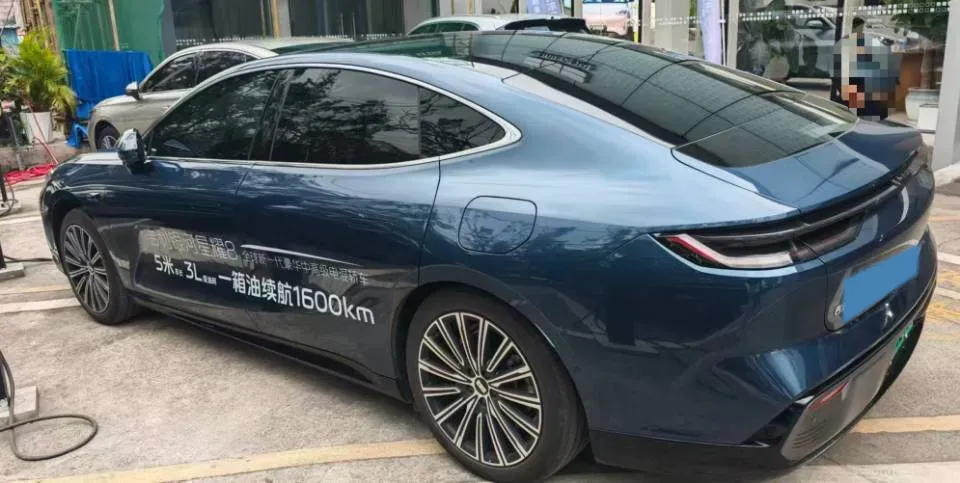 2025 Geely Galaxy Starshine 8 1.5T 163HP L4 3DHT PHEV 27.69KWH,autocango,china used car exporter,china ev exporter,chinese used car exporter,chinese used ev exporter