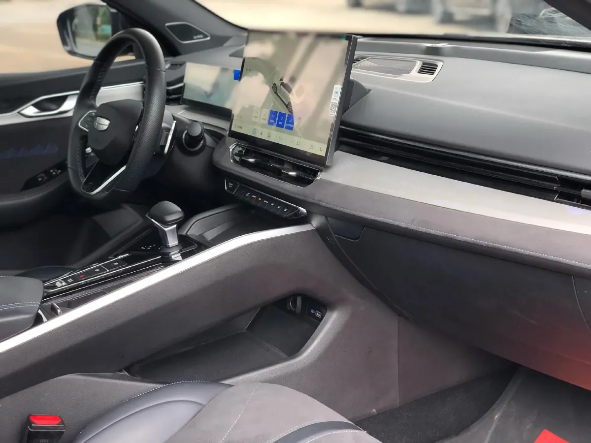 2025 Geely Preface 2.0T 238HP L4 8AT,autocango,china used car exporter,china ev exporter,chinese used car exporter,chinese used ev exporter