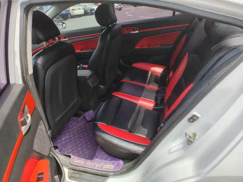 2016 Hyundai Elantra 1.6L 130HP L4 6AT,autocango,china used car exporter,china ev exporter,chinese used car exporter,chinese used ev exporter