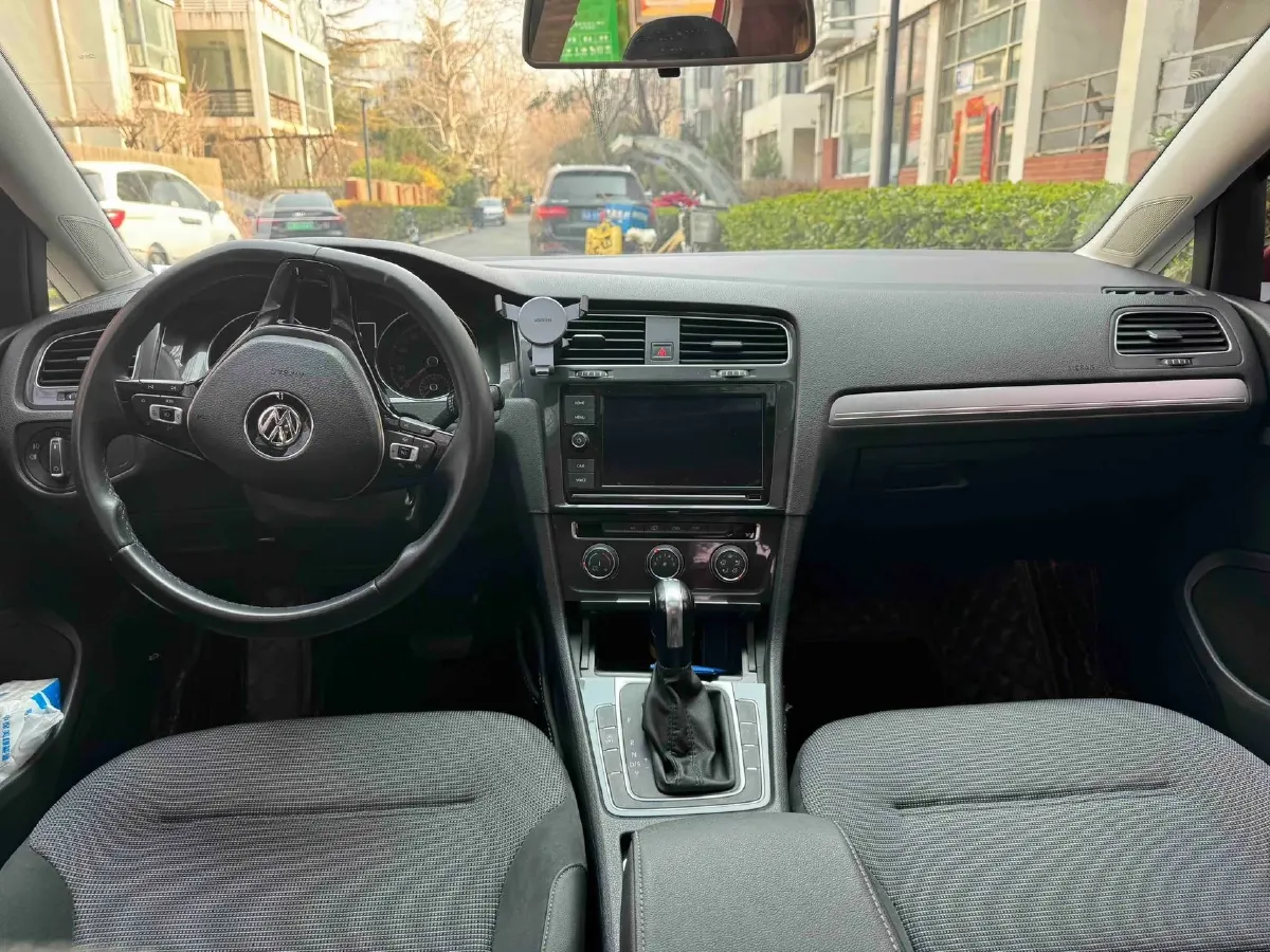2019 Brilliance Auto V7 1.8T 231HP L4 7DCT,autocango,china used car exporter,china ev exporter,chinese used car exporter,chinese used ev exporter